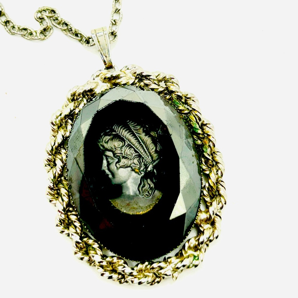 Antique Art Deco ghostly haunted black intaglio cameo Czech glass necklace